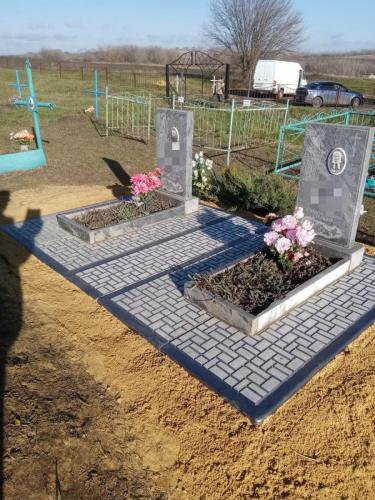 Демонтаж захоронений на плиты мощения